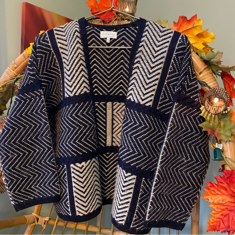 Lucky Brand sweater